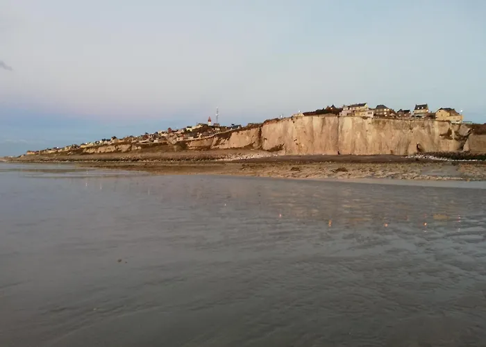 Semesterbostad Maison De La - D'ault - Wifi Ault